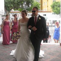 entrando a la iglesia