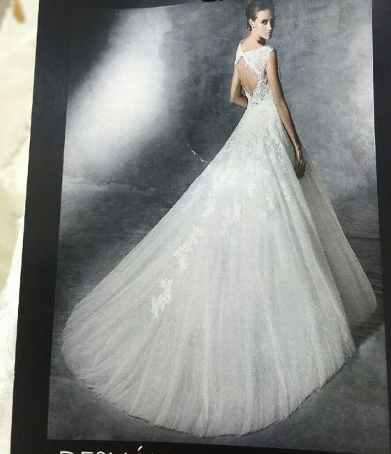 Quien sabe que modelo es estos vestidos - 2