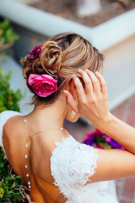 Novia pelo corto