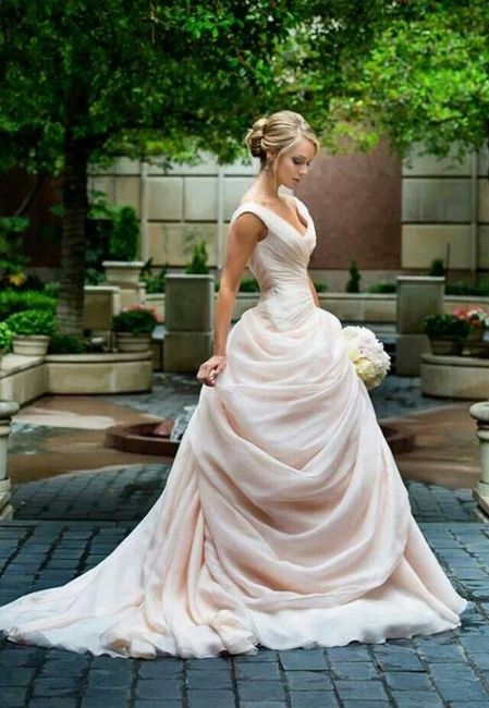 Vestido novia rosa