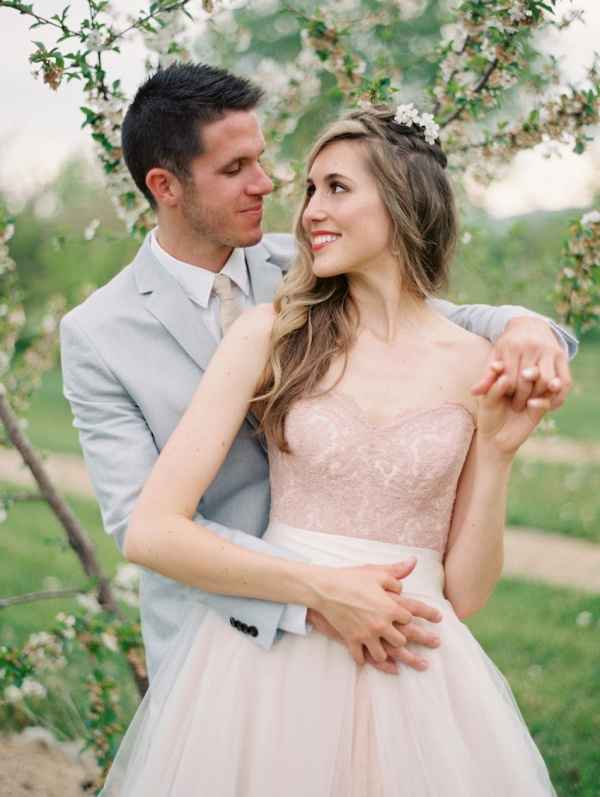 Vestido novia rosa