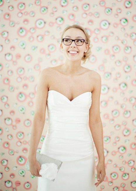 Novia con gafas