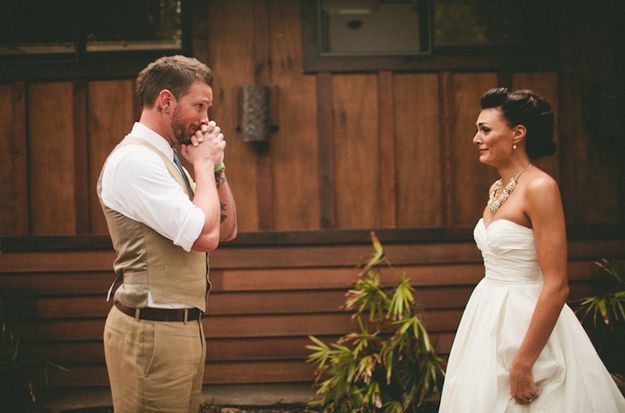 First look novios