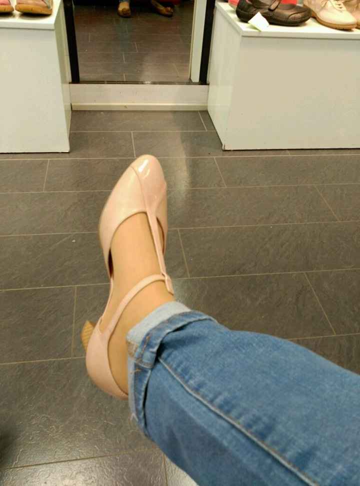 Mis zapatos jijij - 1