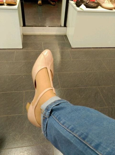 Mis zapatos jijij - 1