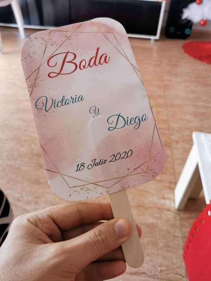 Detalle de verano en la iglesia - 3