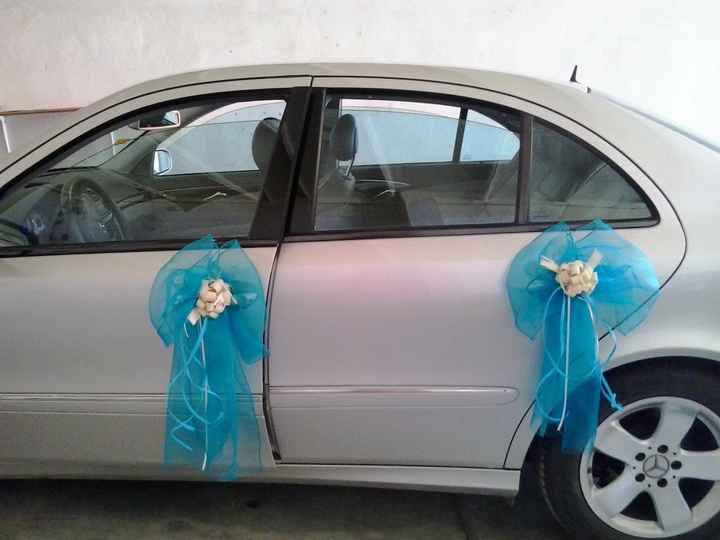 Coche adornado