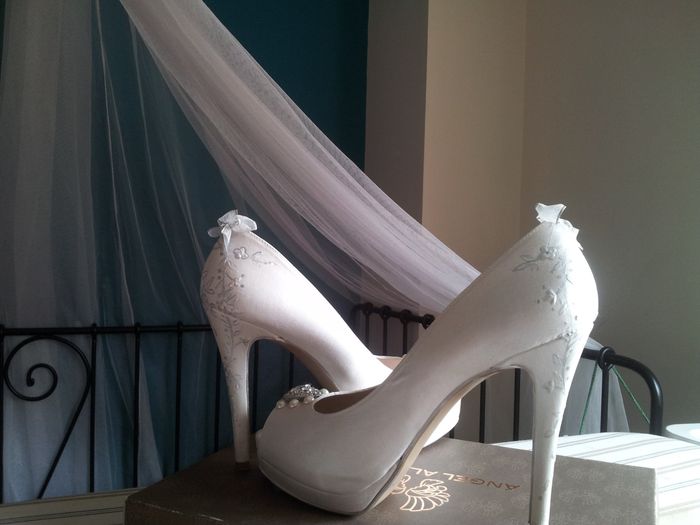 muero con mis zapatos 