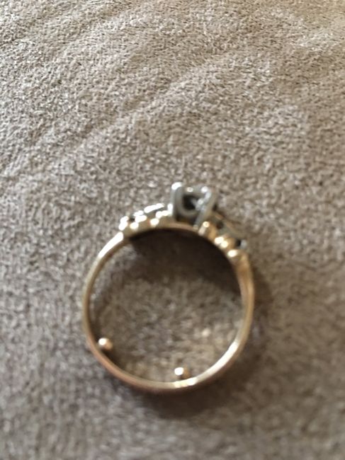 No sé qué hacer con mi anillo de compromiso!! - 1