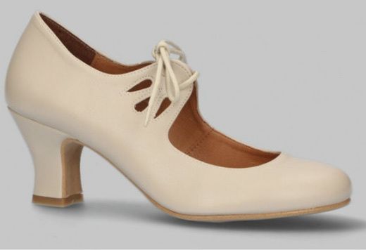 Ideas de zapatos para traje de novia flamenco 1