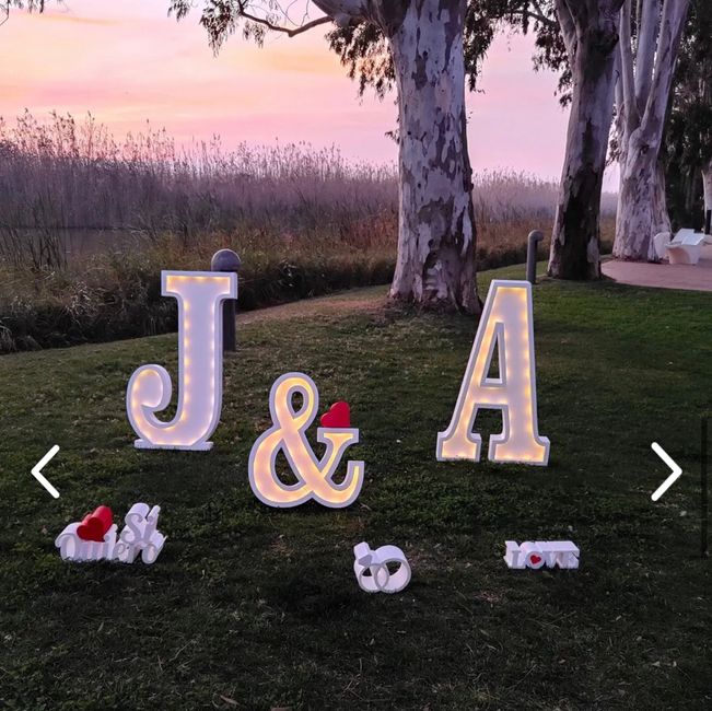 Alquiler de letras gigantes de madera cerca de Girona 1