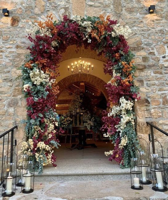 Ejemplo decoración puerta iglesia - 5