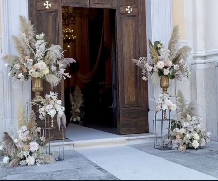 Ejemplo decoración puerta iglesia - 6