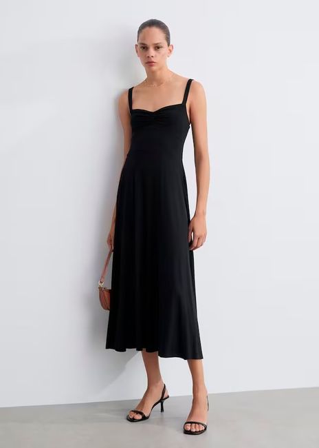 Vestidos lisos de invitada en Mango con descuentos 3
