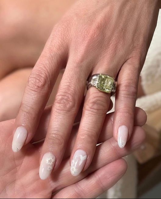 Uñas de novia con estilo para primavera 20
