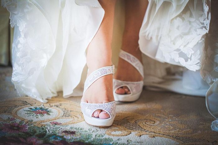 Ayuda con la elección de zapatos y peinado - 1