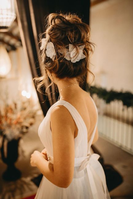 💫 Moños para bodas del 2026: el peinado estrella que nunca pasa de moda 1