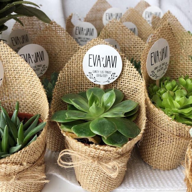 10 ideas de regalos para invitados a una boda 🎁 3