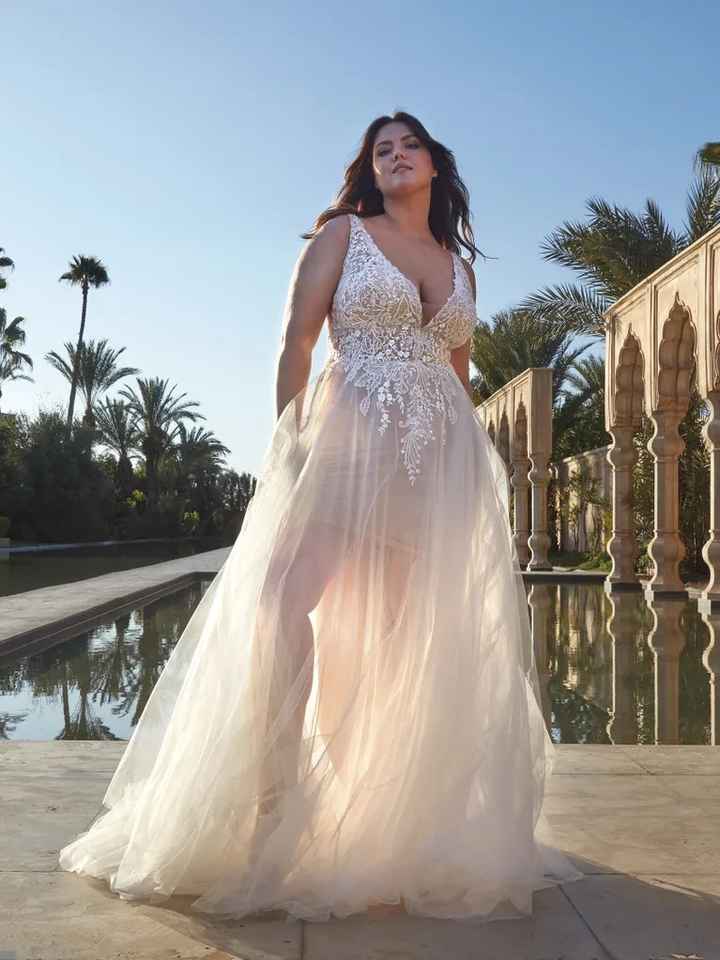 Novia curvy - 2