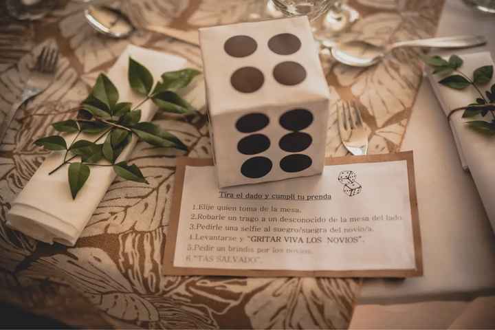 Juego para bodas: tira el dado y cumple tu reto 🎲 - 1