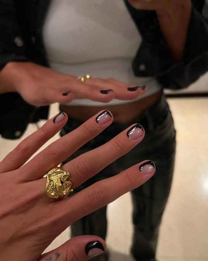 Inspiración uñas novias de invierno ❄️ 💅 - 1