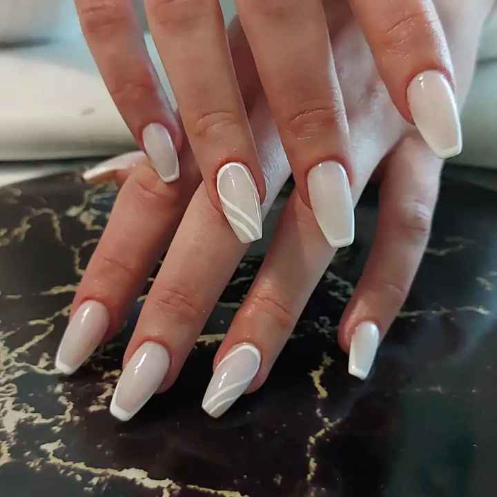 Inspiración uñas novias de invierno ❄️ 💅 - 2