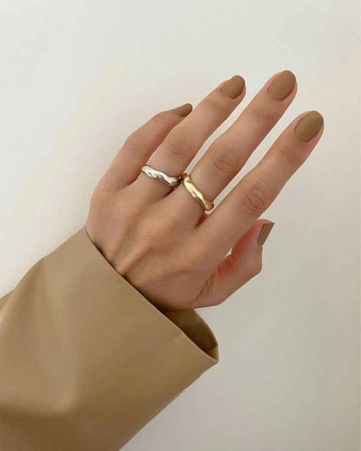 Inspiración uñas novias de invierno ❄️ 💅 - 15