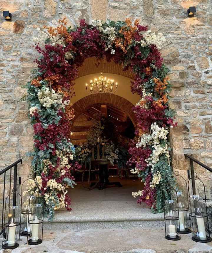 Ejemplo decoración puerta iglesia - 5