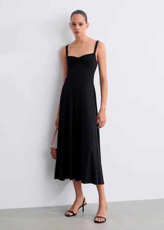 Vestidos lisos de invitada en Mango con descuentos - 3