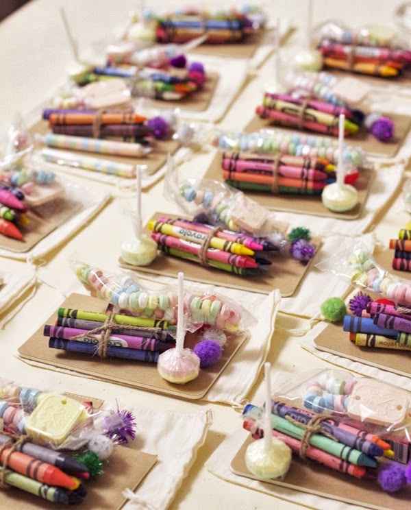 Rincones para niños en las bodas - 8