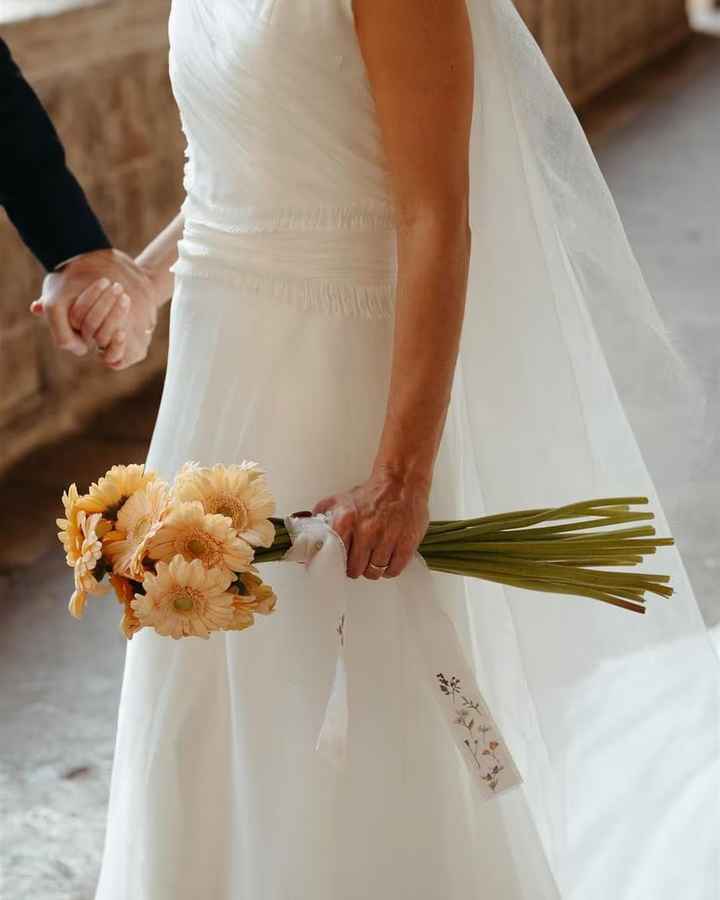 Ramos de novia con tallo largo para cualquier look - 6