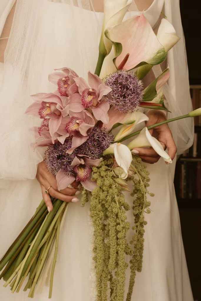 Ramos de novia con tallo largo para cualquier look - 10