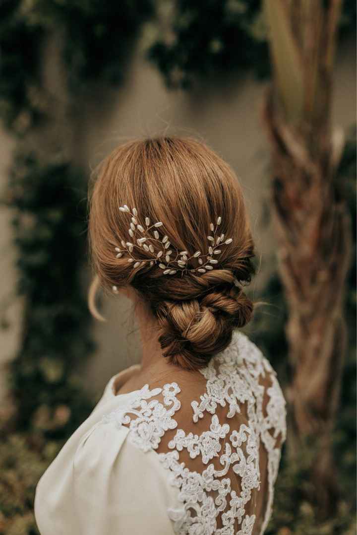 💫 Moños para bodas del 2026: el peinado estrella que nunca pasa de moda - 3