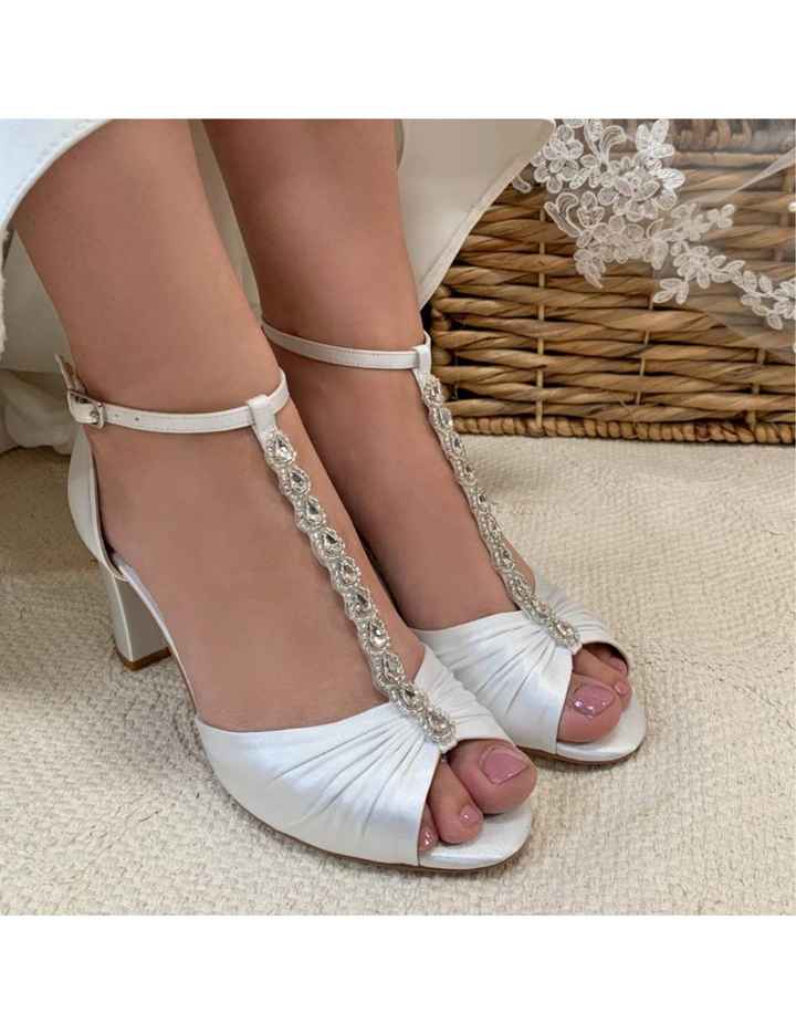 👠 ¿zapatos cerrados o abiertos para novias? Vota y descubre cuál es tu estilo ideal - 5