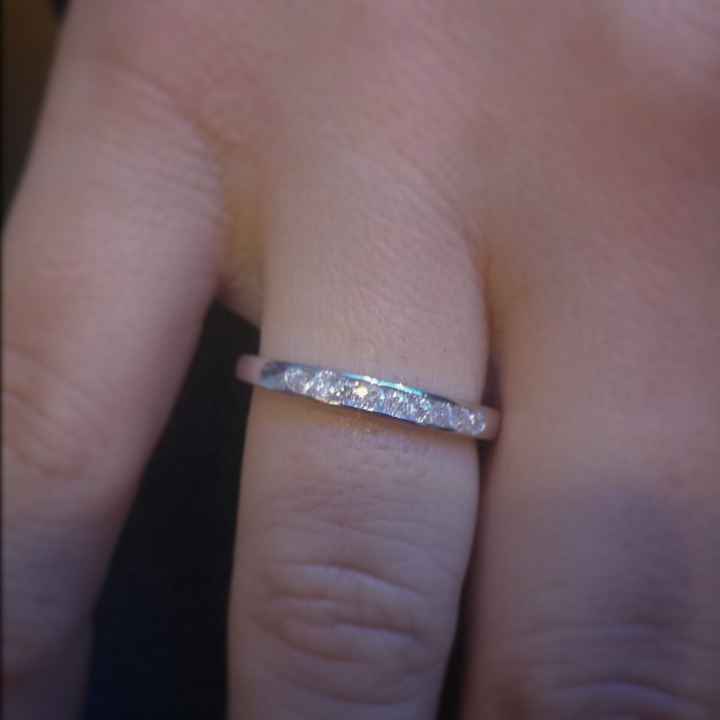 Mi anillo de prometida! - 1