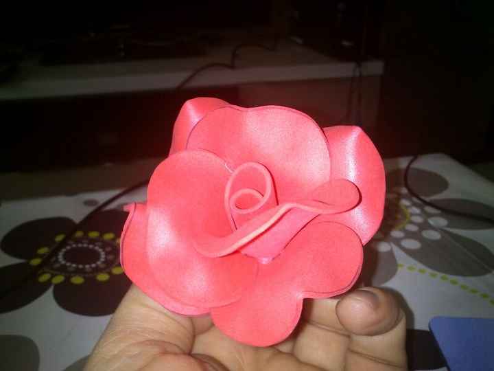 FLOR DE GOMA EVA