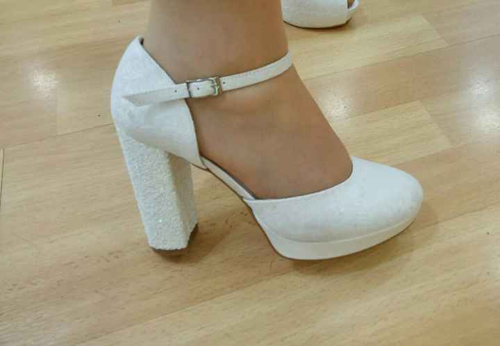 Búsqueda de zapatos - 1