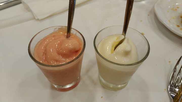 sorbetes de grosellas y mango y lima y maracuya
