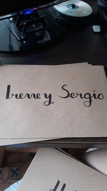 Mi lettering en los sobres de las invitaciones 1