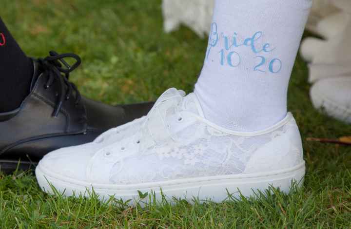 Novia en zapatillas - 1