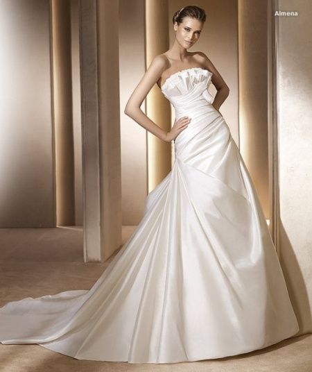 Mi vestido - Almena (Pronovias 2011)