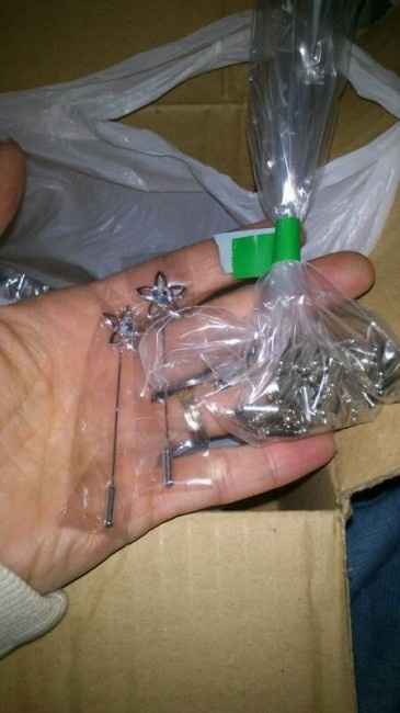 Vendo capuchones alfileres - 1