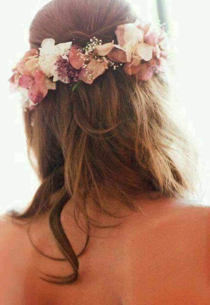 Peinados novia con flores naturales - 4