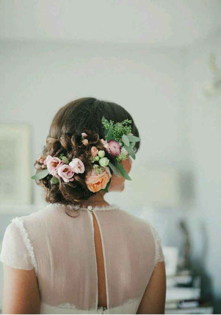 Peinados novia con flores naturales - 6