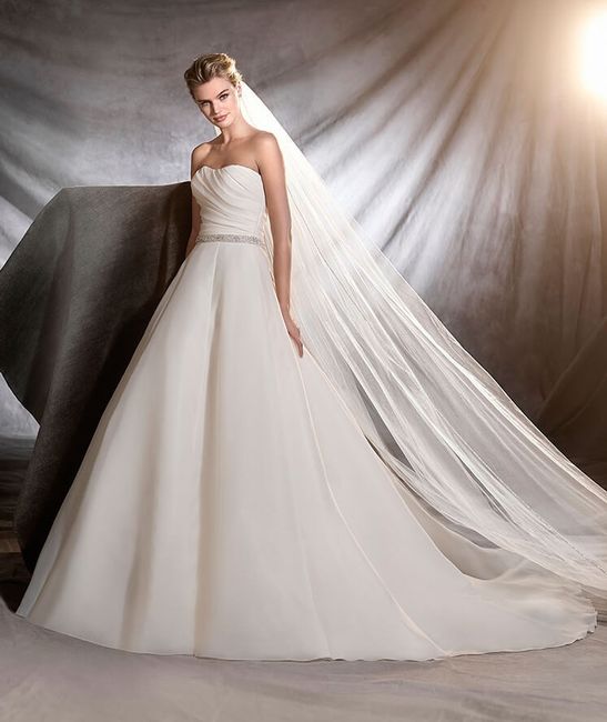 Pronovias - OZIRI