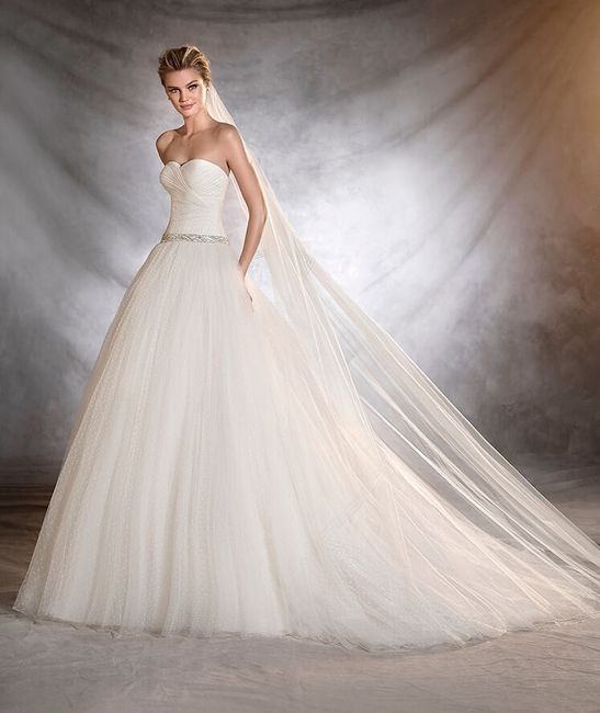 Pronovias - OVALIA