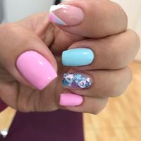 Si hoy te casaras... ¿De qué color sería tu manicura? 😏 - 1