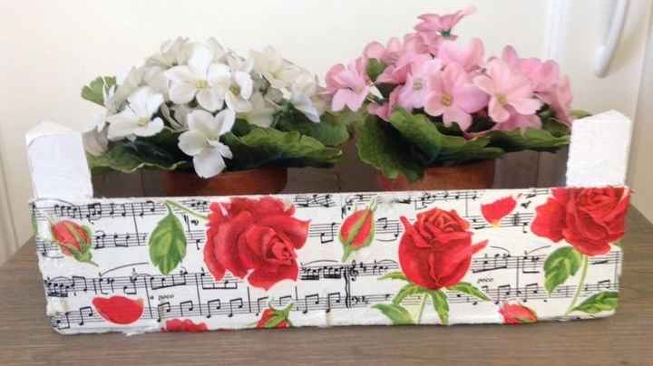 caja de fruta decorada