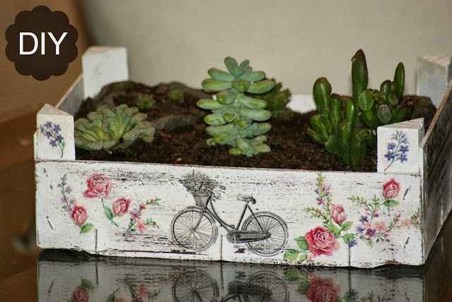 caja de fruta decorada
