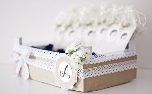 caja de fruta decorada